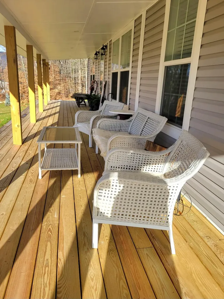 38 Oak Ridge Lane Bennington VT 05201