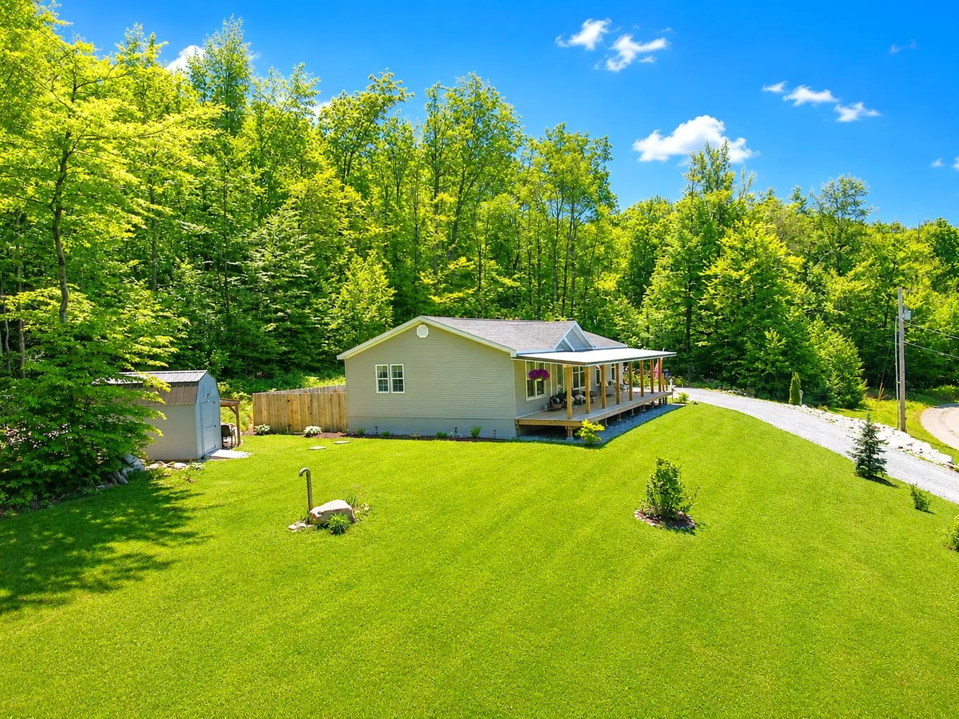 38 Oak Ridge Lane Bennington VT 05201