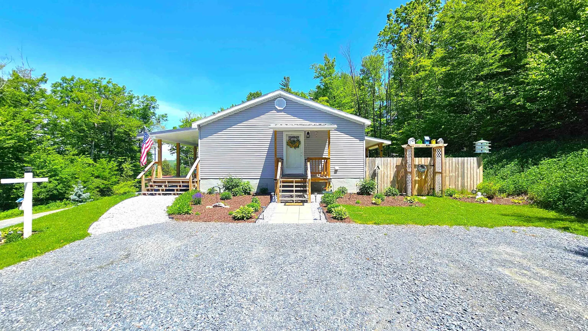 38 Oak Ridge Lane Bennington VT 05201