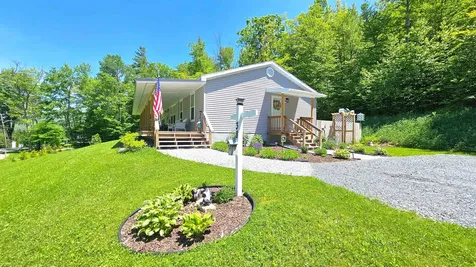 38 Oak Ridge Lane Bennington VT 05201