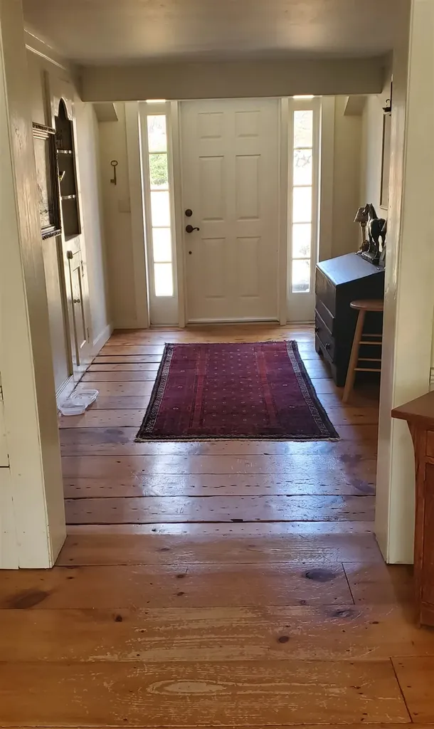 266 North Haverhill Road Kensington NH 03833