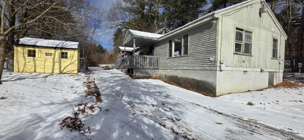 99 Route 27 Raymond NH 03077-1211