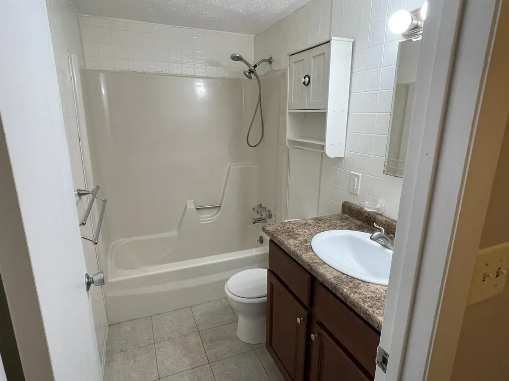 12 Victoria Drive Merrimack NH 03054