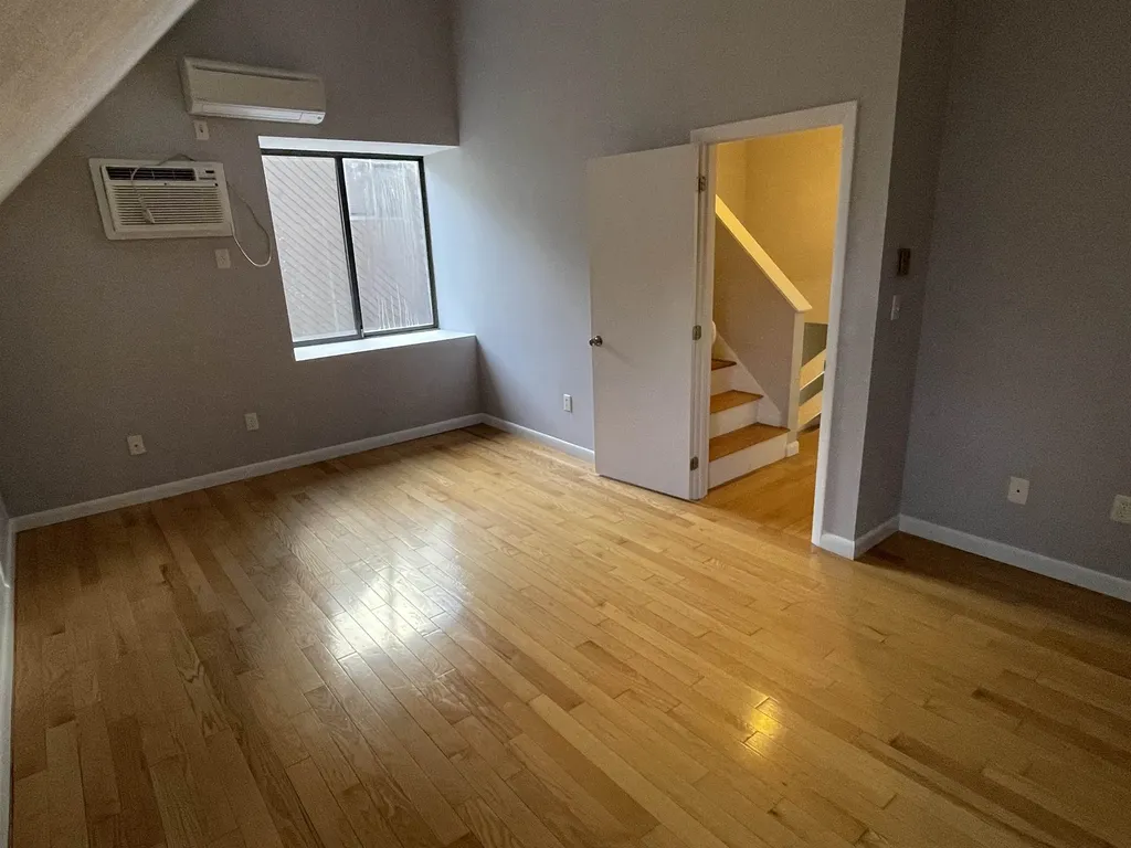 12 Victoria Drive Merrimack NH 03054