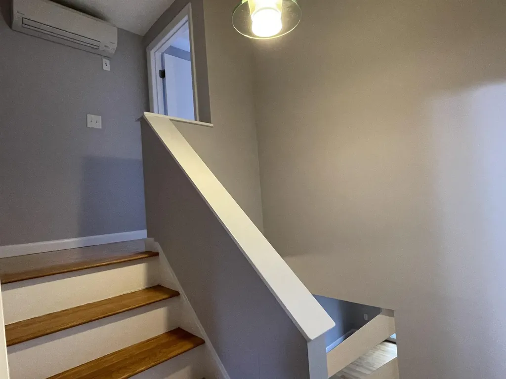 12 Victoria Drive Merrimack NH 03054