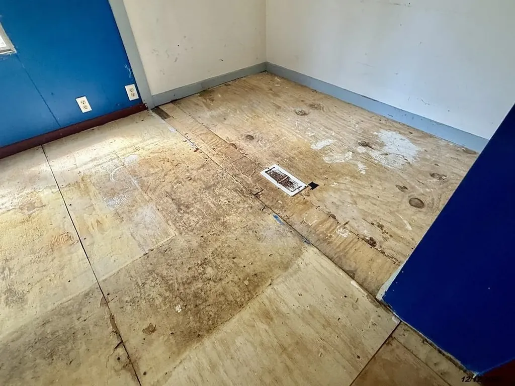 384 Stove Pipe City Road Panton VT 05491