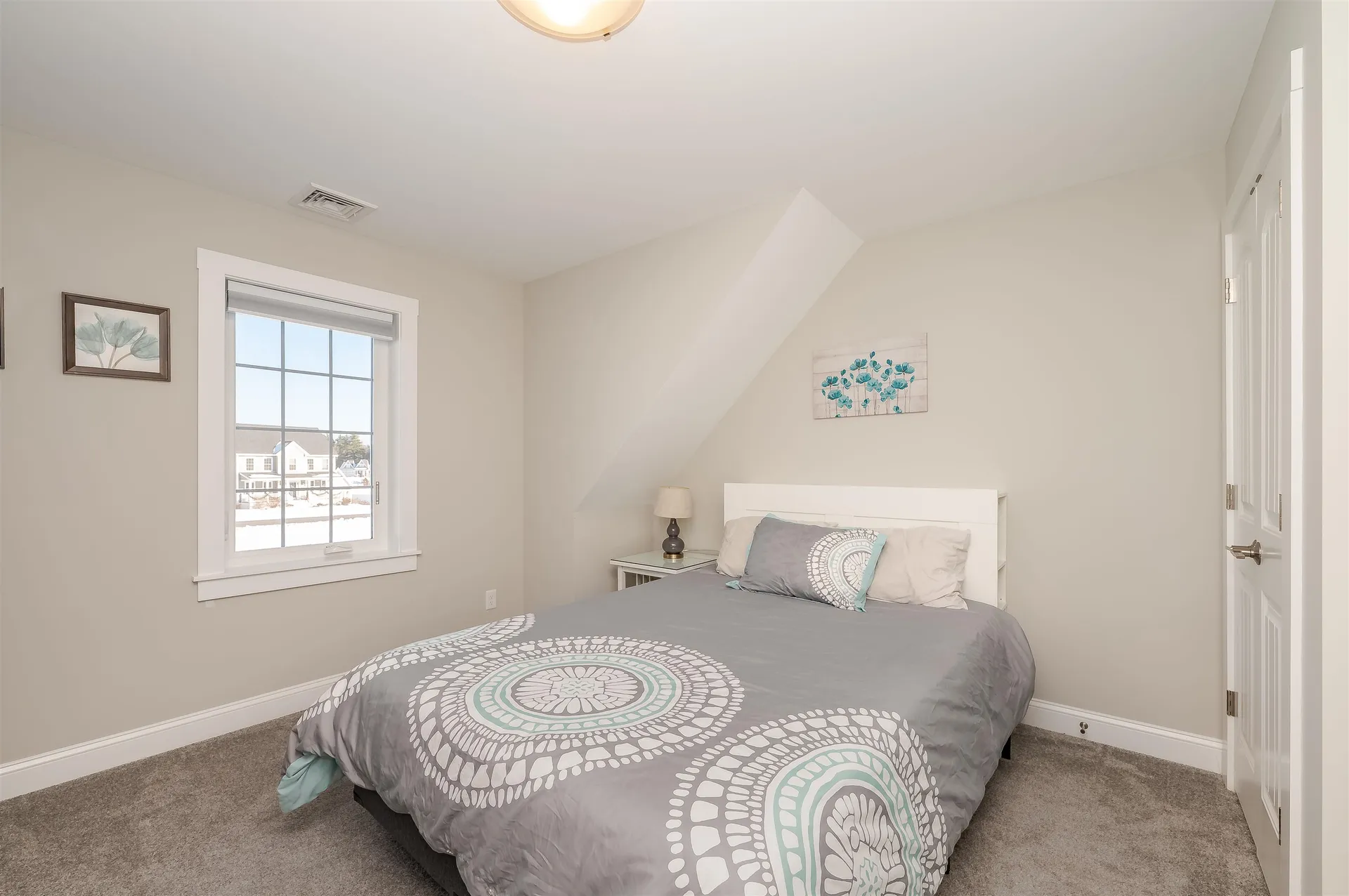 42 Daniels Drive Lee NH 03861