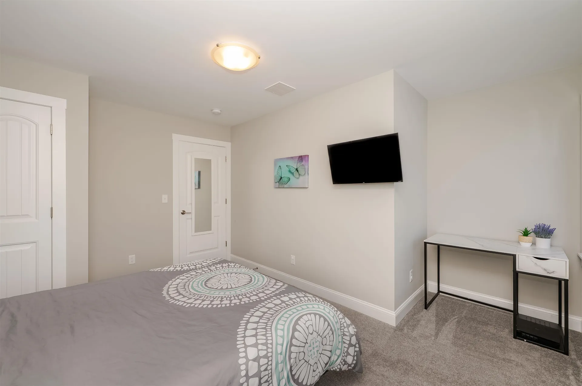 42 Daniels Drive Lee NH 03861