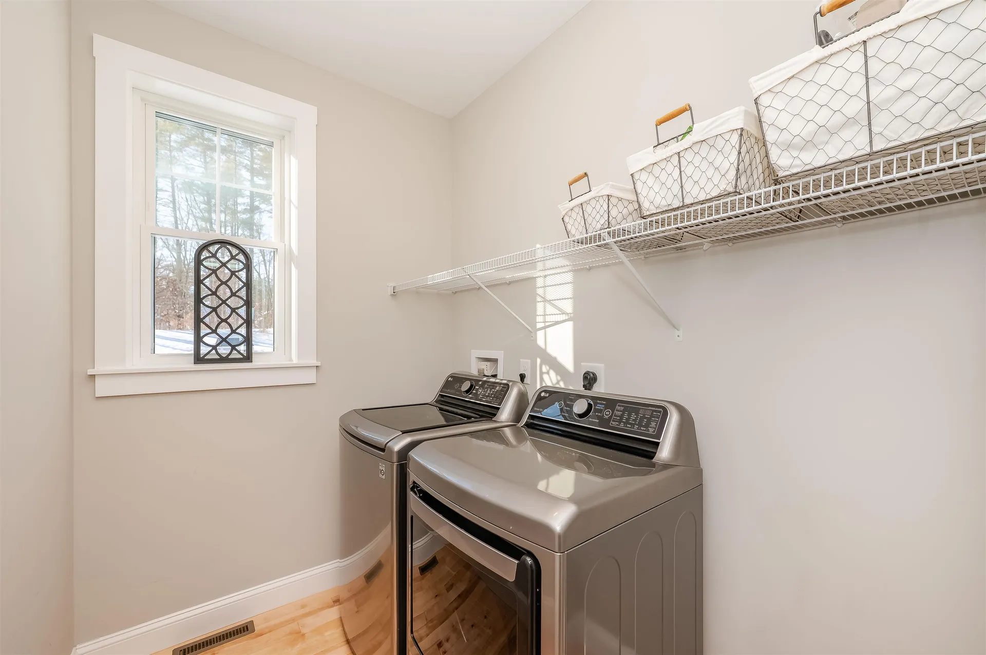 42 Daniels Drive Lee NH 03861