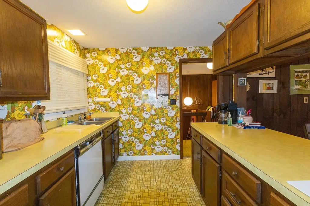 24 Troon Drive Grantham NH 03753