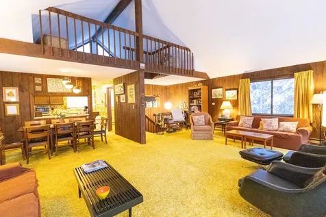 24 Troon Drive Grantham NH 03753