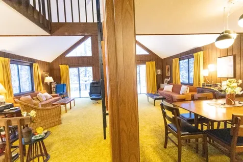 24 Troon Drive Grantham NH 03753