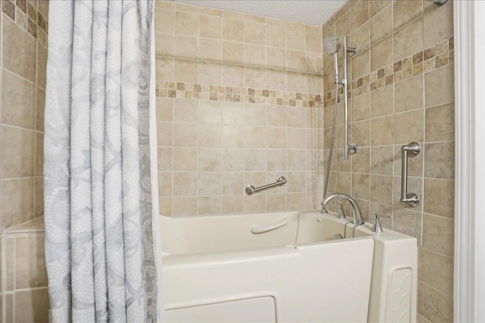 6133 The Terraces Shelburne VT 05482