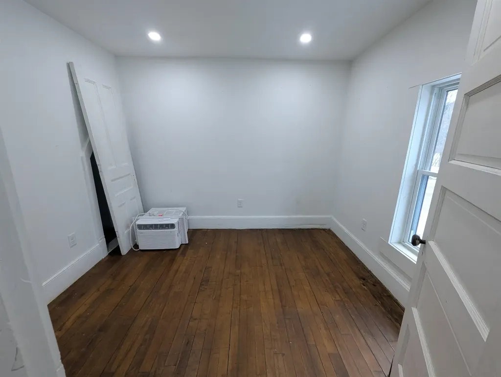 623 Concord Avenue St. Johnsbury VT 05819