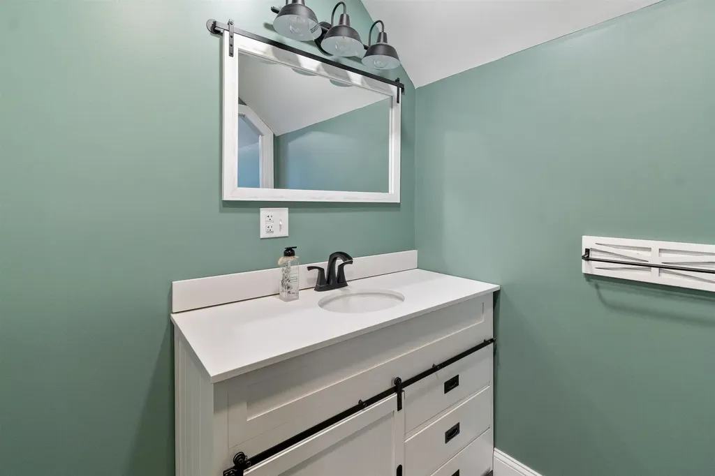 75 Hillcrest Heights St. Albans Town VT 05478