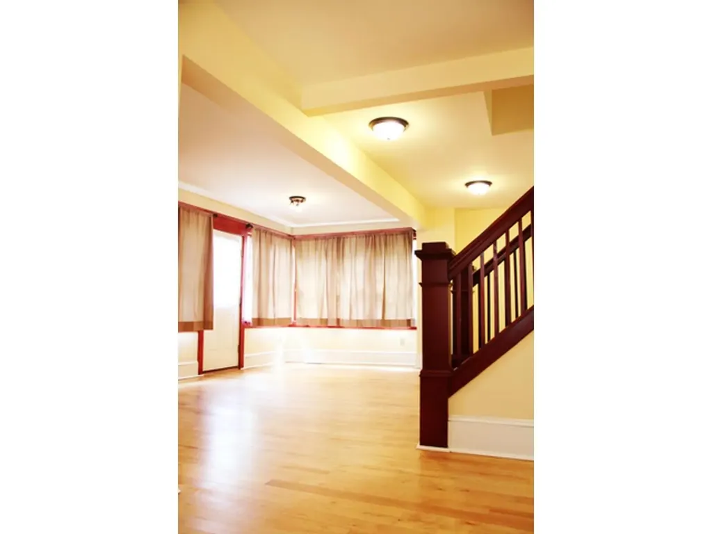 406 Colchester Avenue Burlington VT 05401