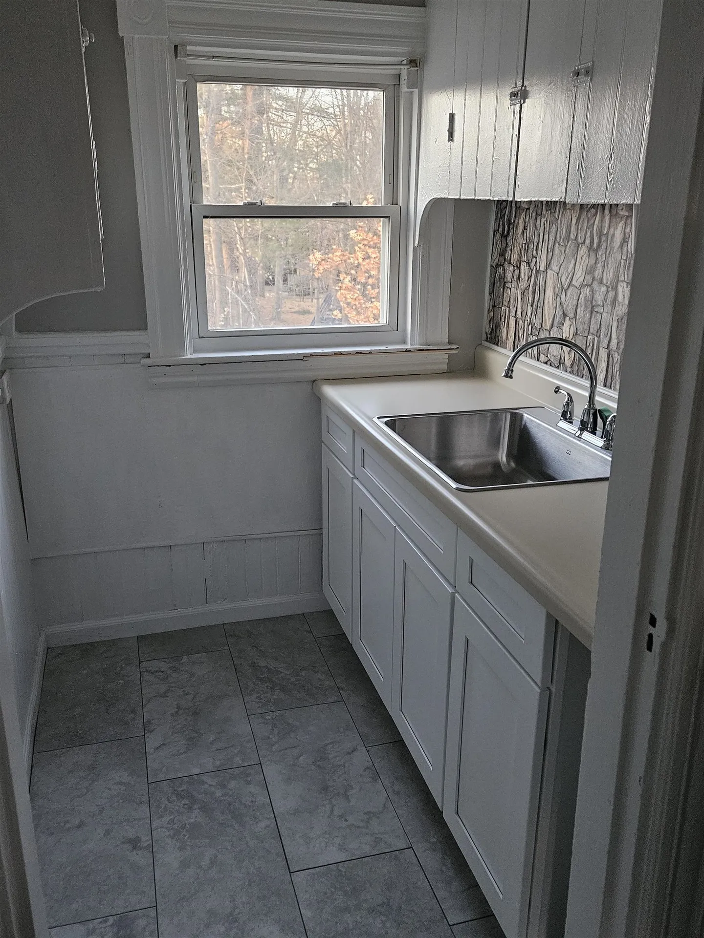 90 Oakland Avenue Manchester NH 03109