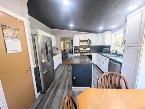 43 Crestwood Drive St. Johnsbury VT 05819