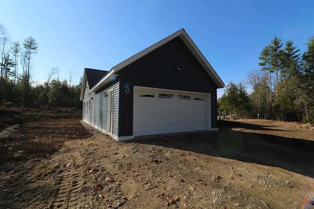 004 Winch Hill Road Swanzey NH 03446