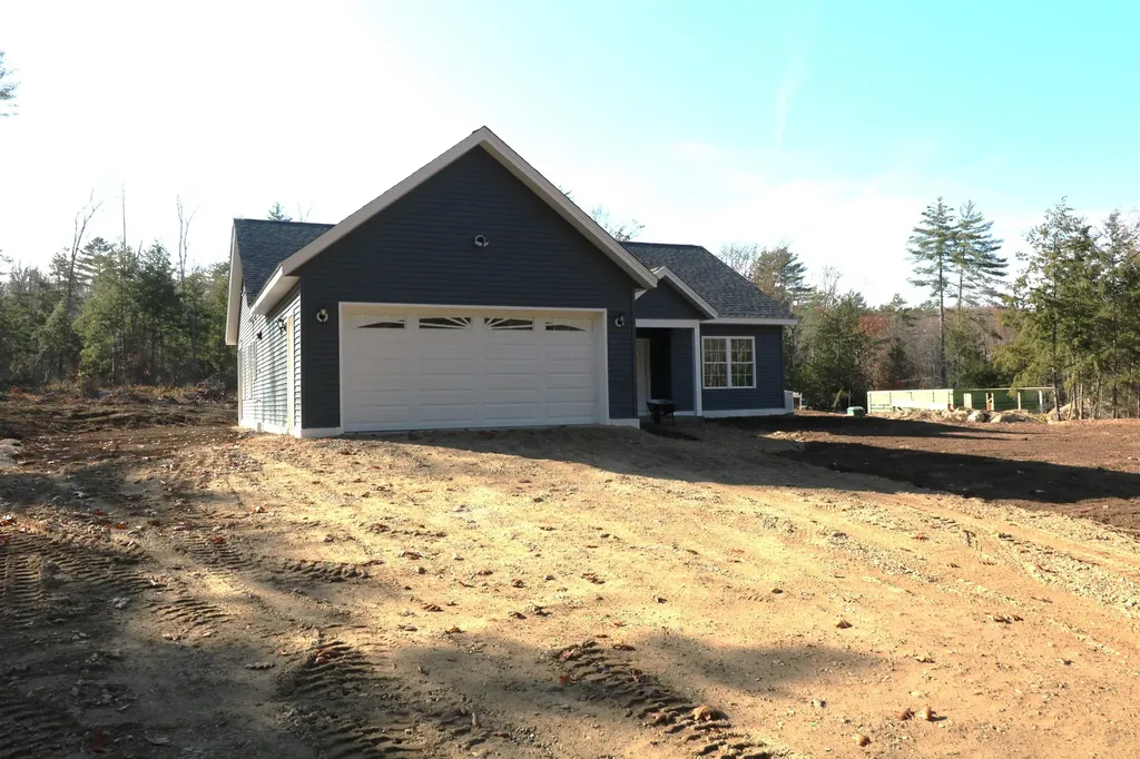 004 Winch Hill Road Swanzey NH 03446