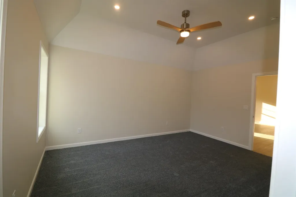 004 Winch Hill Road Swanzey NH 03446