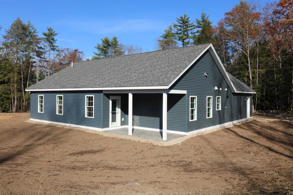 004 Winch Hill Road Swanzey NH 03446