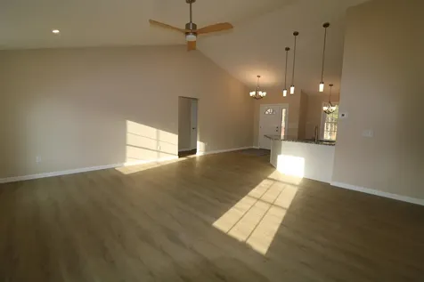 004 Winch Hill Road Swanzey NH 03446