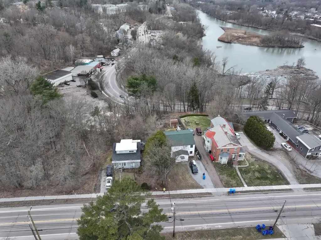 406 Colchester Avenue Burlington VT 05401