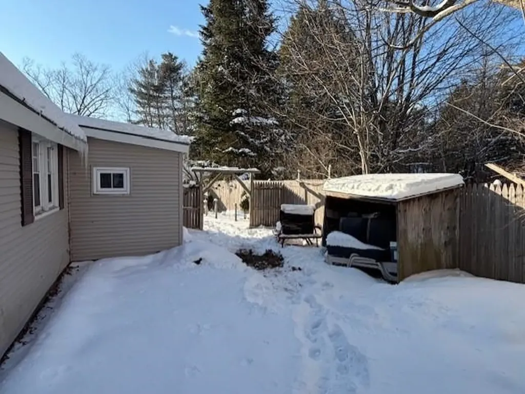 20 Forest Way Rutland Town VT 05701