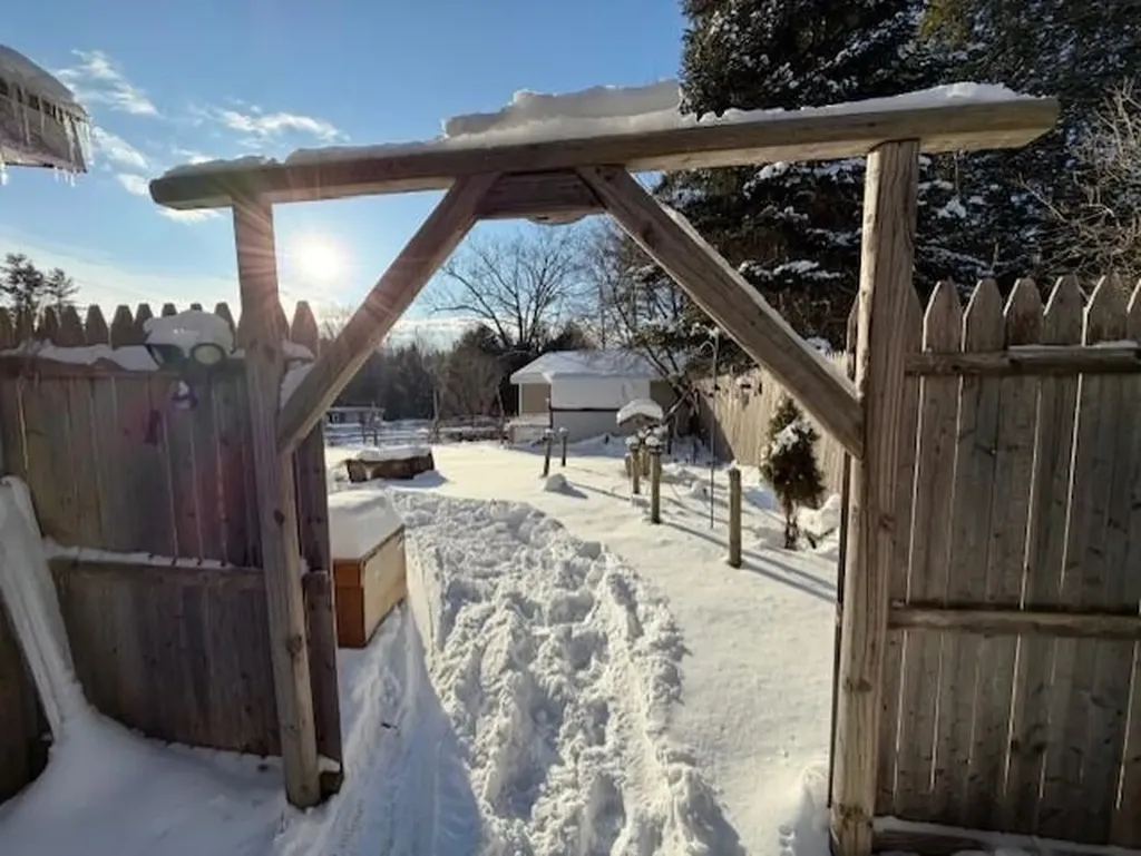 20 Forest Way Rutland Town VT 05701