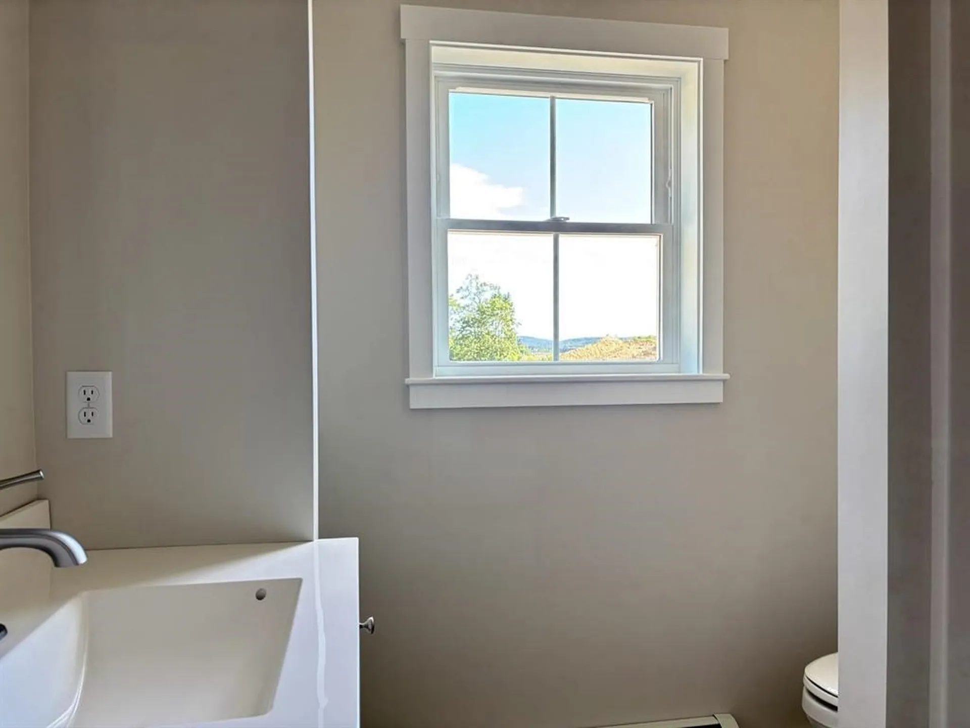 2B Valley Creek Lane Swanzey NH 03446