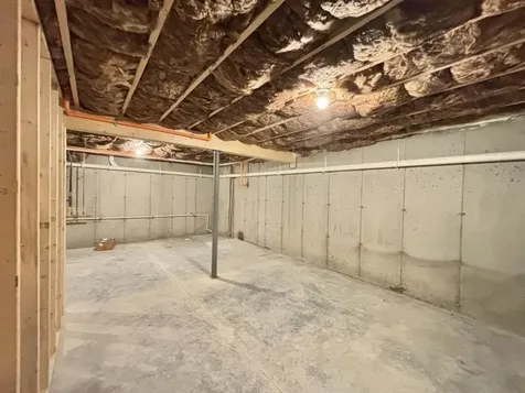 2B Valley Creek Lane Swanzey NH 03446