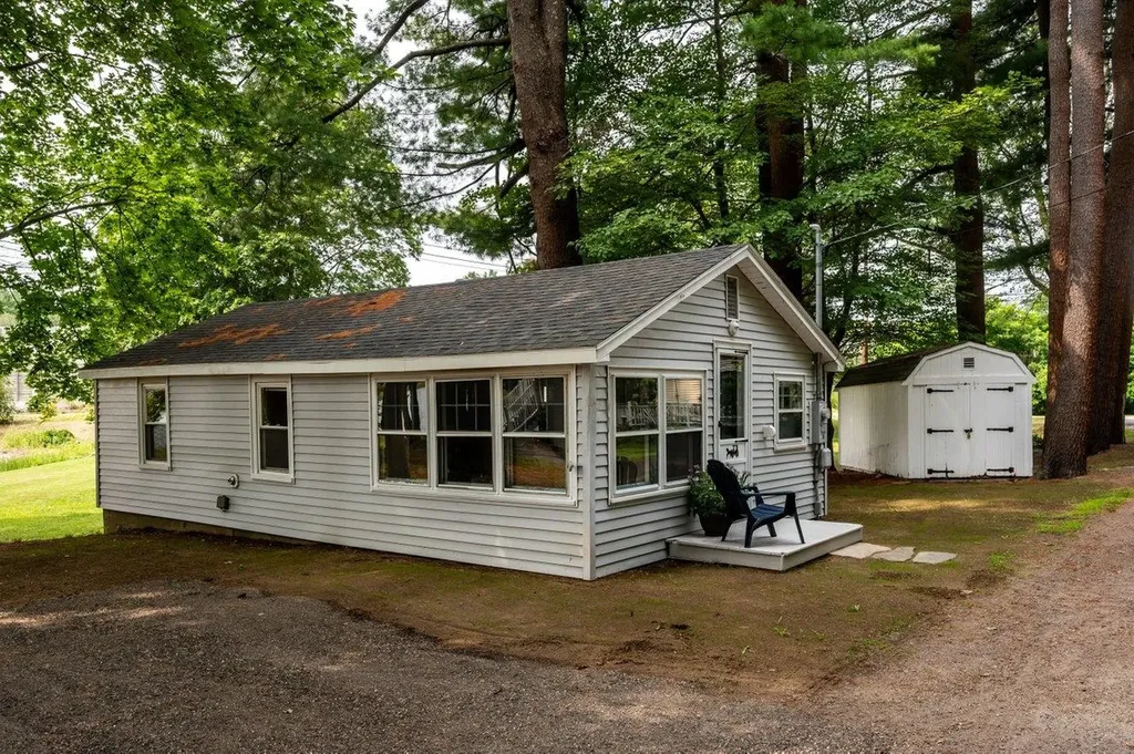 348 Dover Point Road Dover NH 03820
