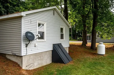 348 Dover Point Road Dover NH 03820