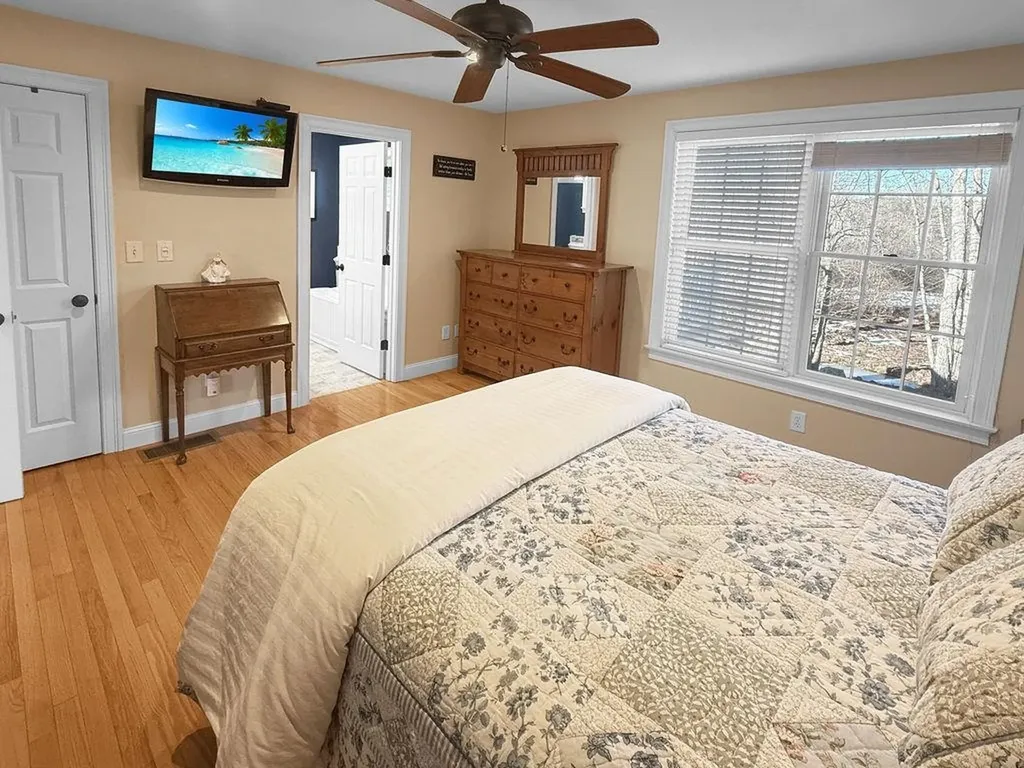 129 Sunset Drive Belmont NH 03220