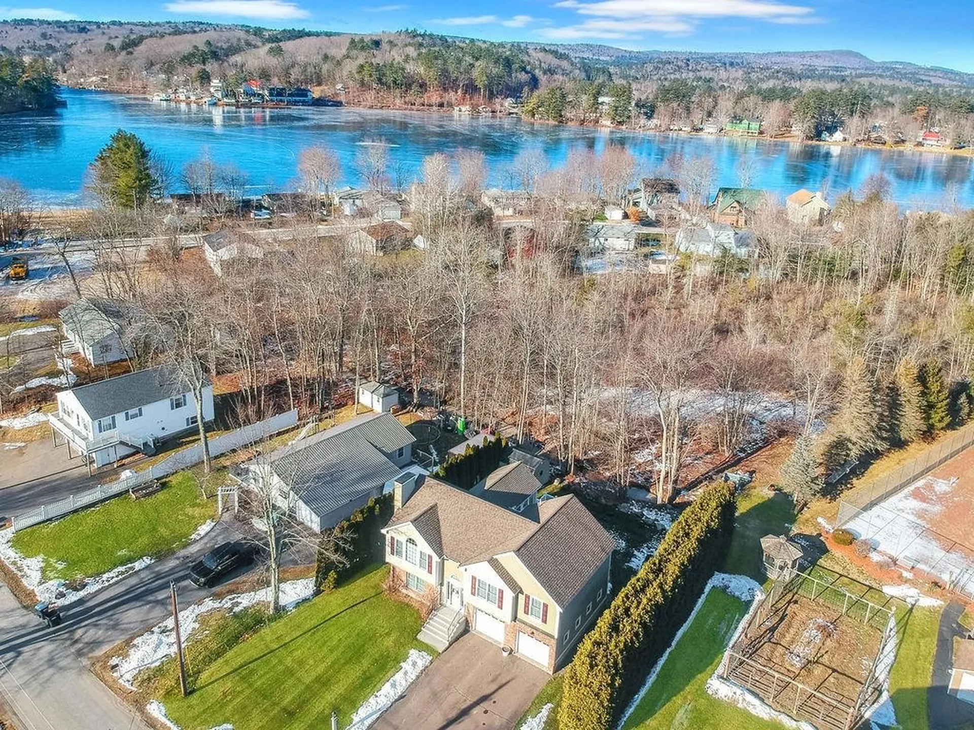 129 Sunset Drive Belmont NH 03220