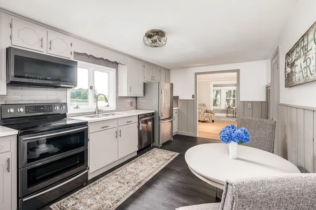 354 Dover Point Road Dover NH 03820