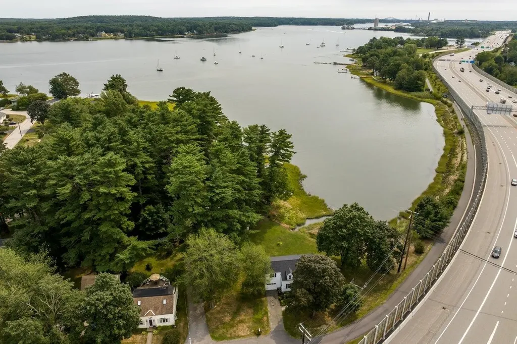 354 Dover Point Road Dover NH 03820