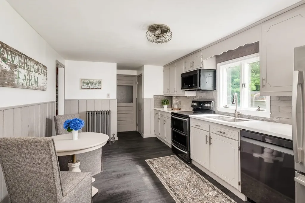 354 Dover Point Road Dover NH 03820