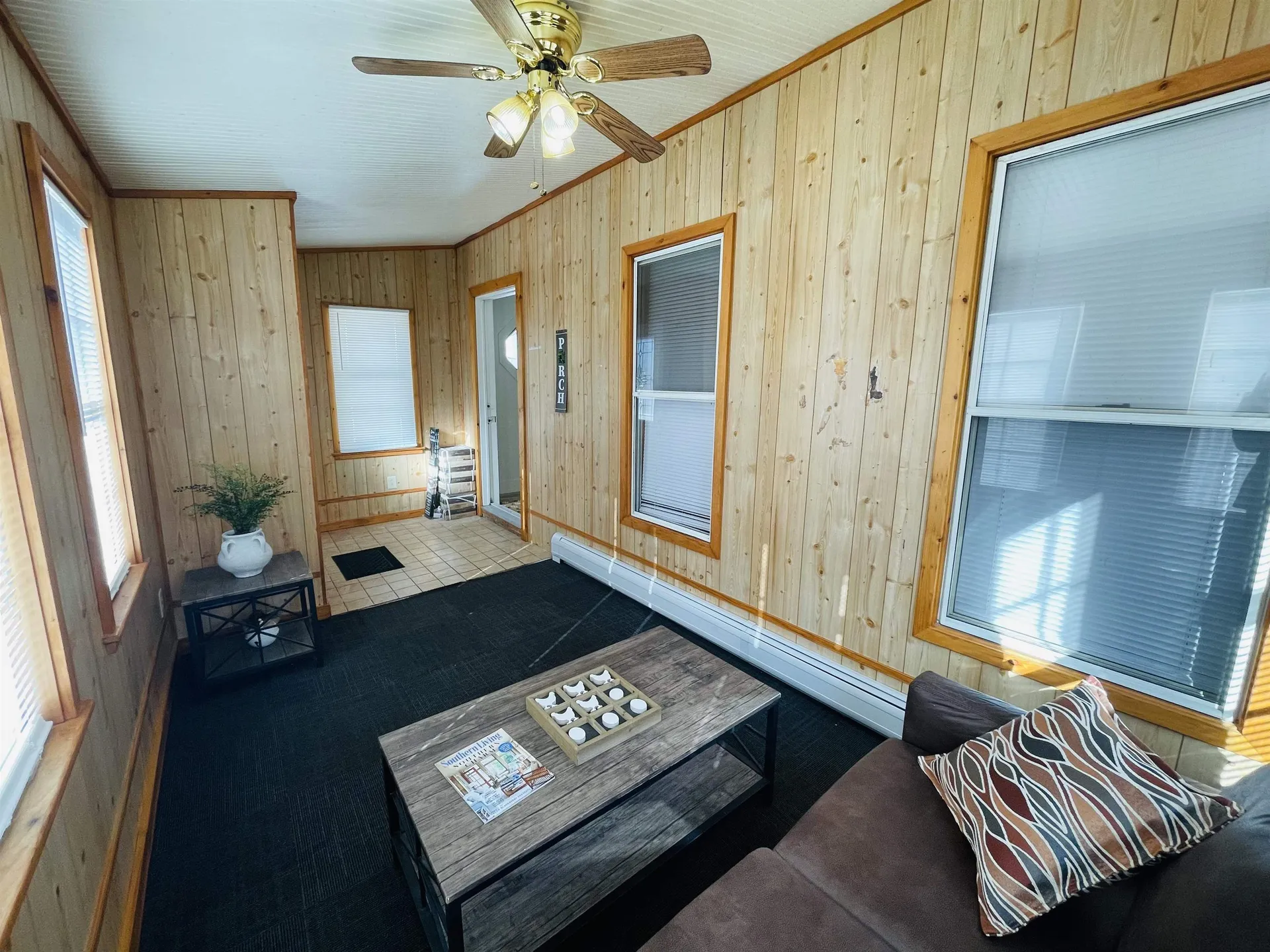 17 Arch Street Laconia NH 03246