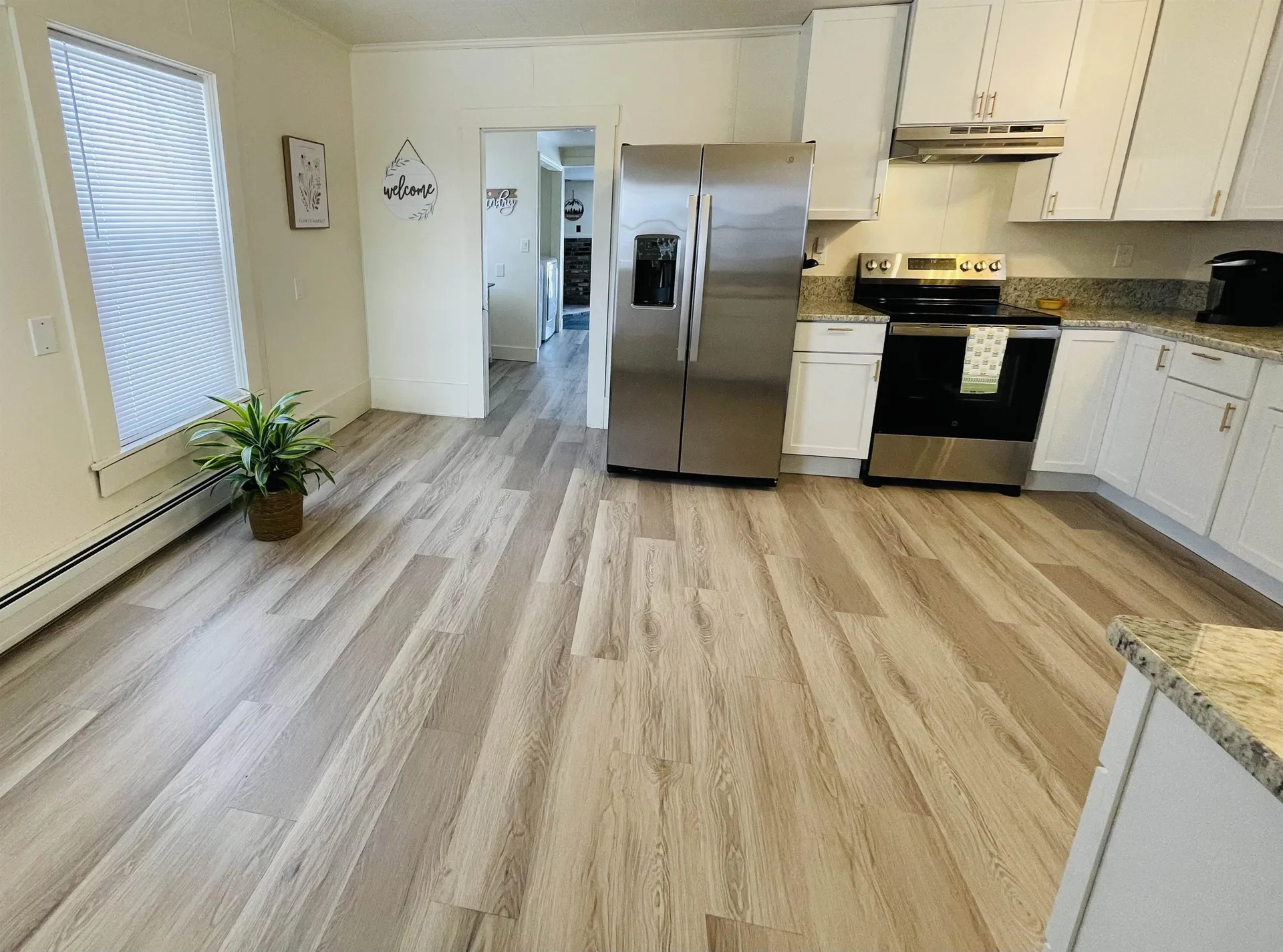 17 Arch Street Laconia NH 03246