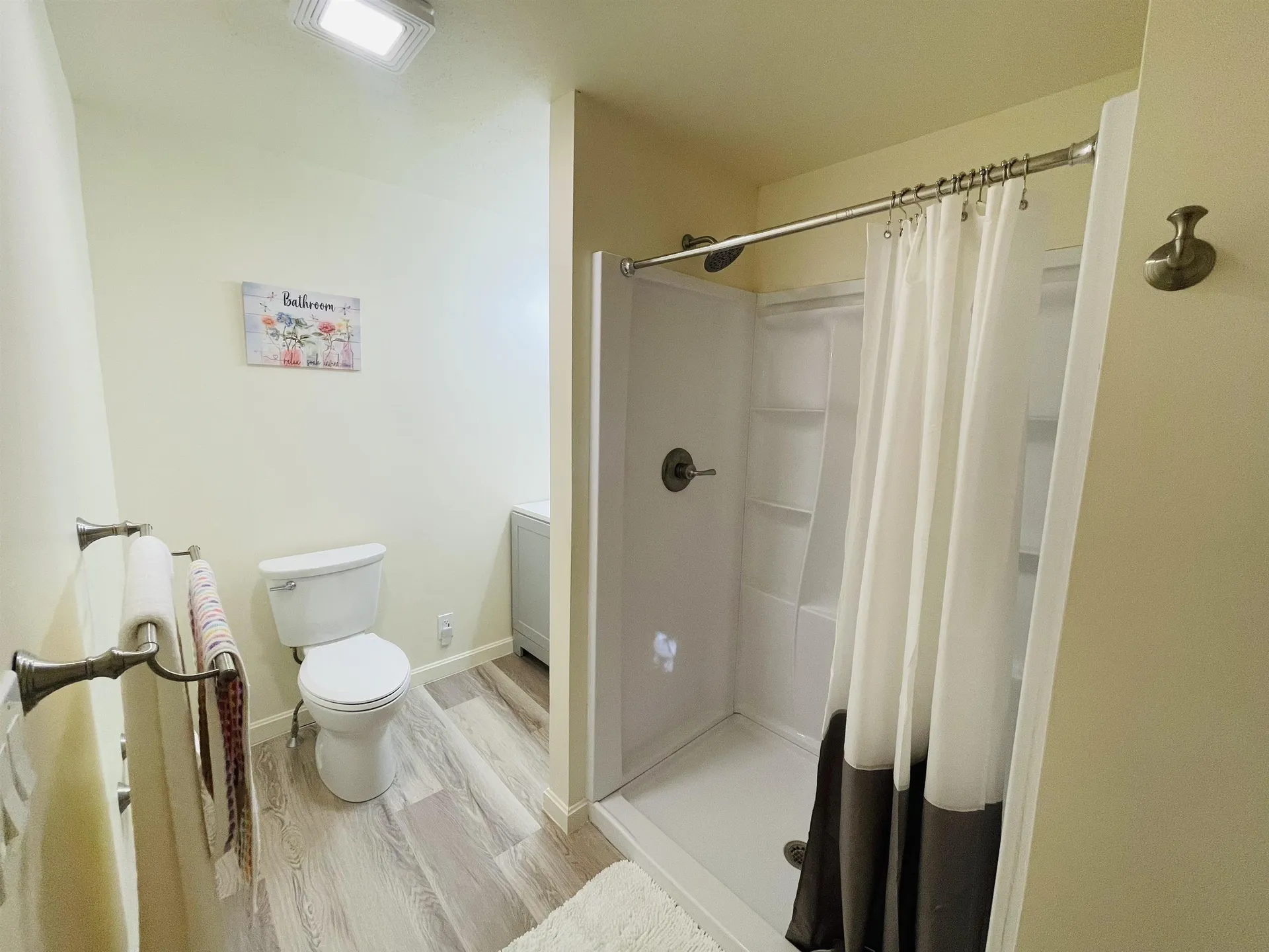 17 Arch Street Laconia NH 03246