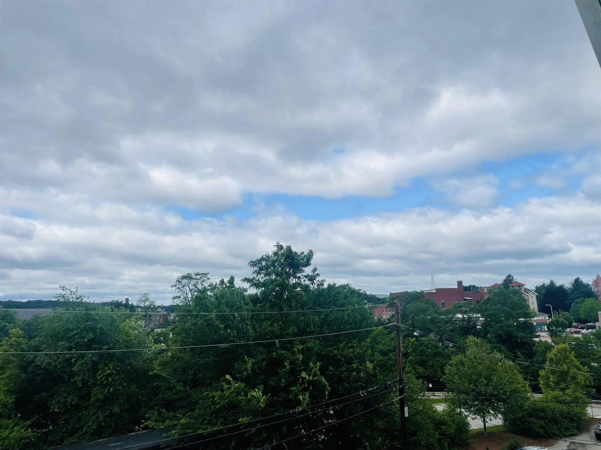 17 Arch Street Laconia NH 03246