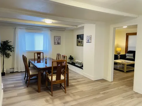 17 Arch Street Laconia NH 03246