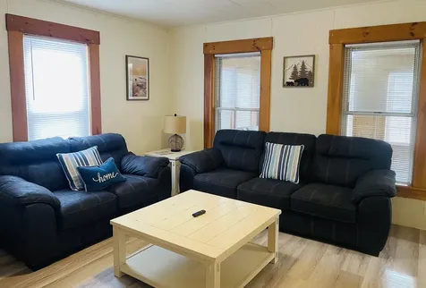 17 Arch Street Laconia NH 03246