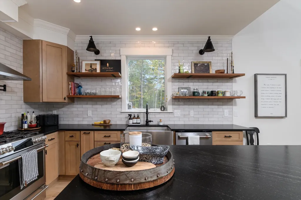 145 Russell Road Cavendish VT 05142