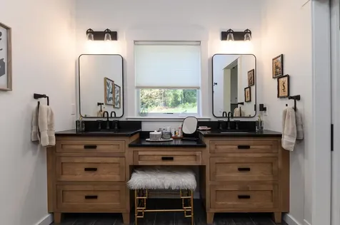 145 Russell Road Cavendish VT 05142