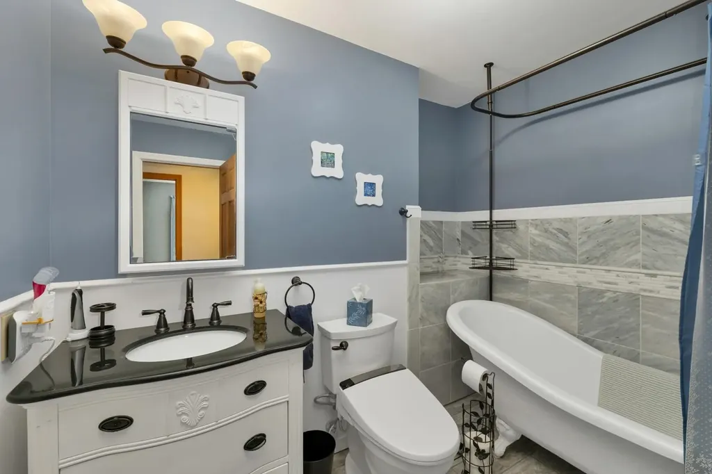 51 Highland Circle Swanzey NH 03446