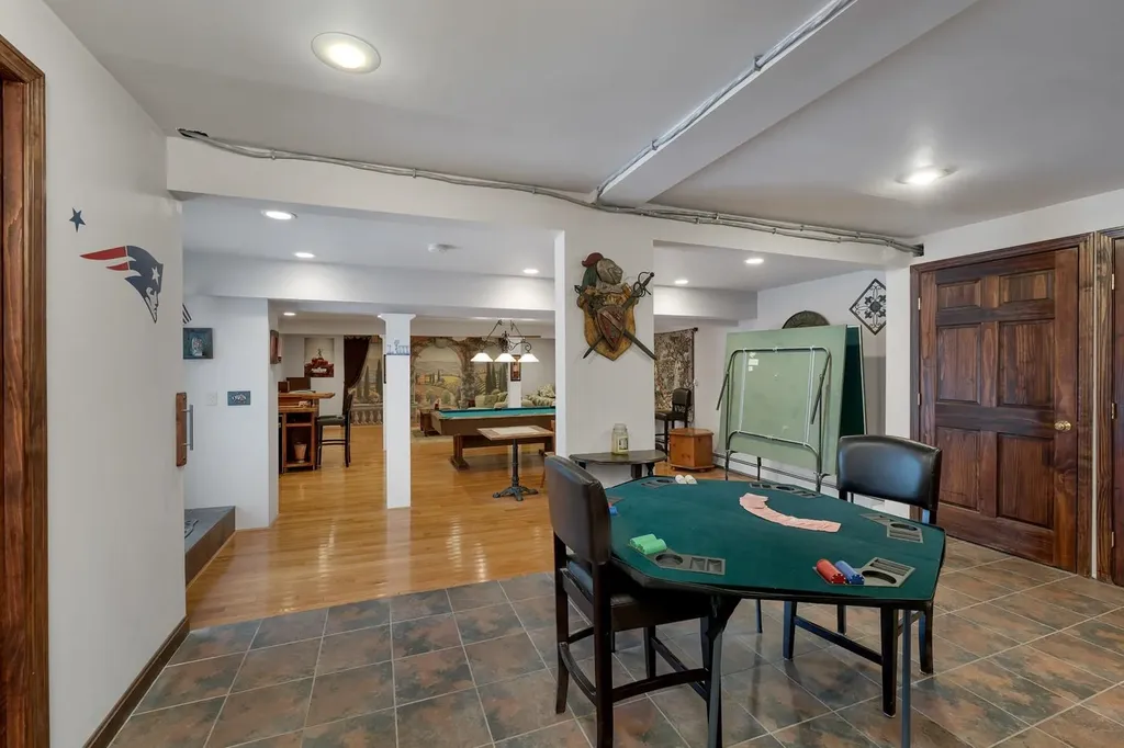 51 Highland Circle Swanzey NH 03446