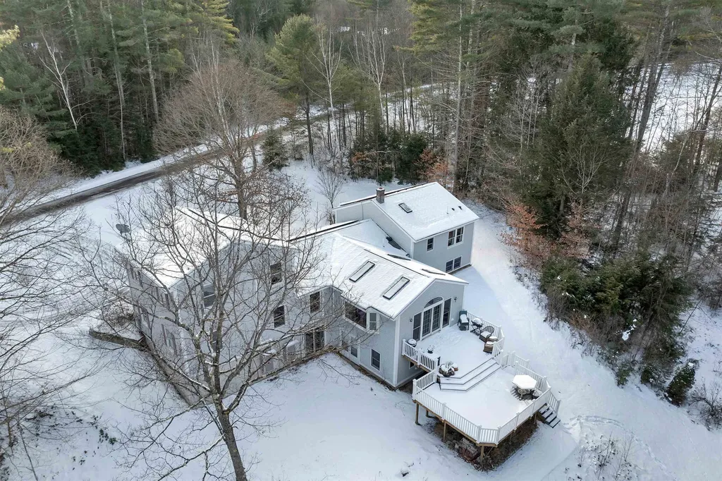 51 Highland Circle Swanzey NH 03446